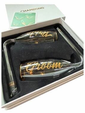 ~CHAMBONG Bride & Groom Glass Champagne Flutes Shooters with gold accents